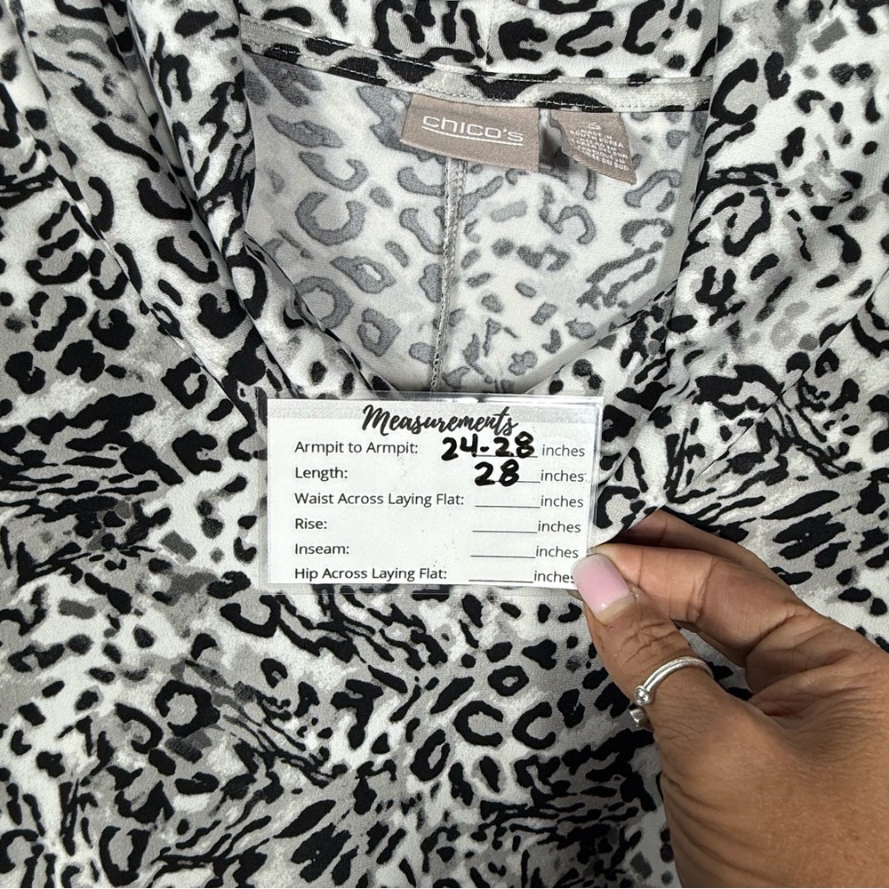 Chico’s Women’s Long Sleeve Cowl Neck Leopard Print Top.  Chico’s Size 3.  NWOT. - Picture 13 of 13